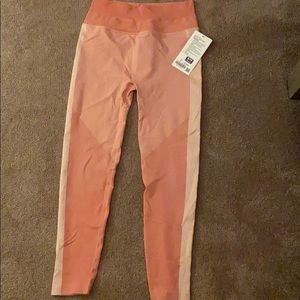 LULU LEGGINGS NWT